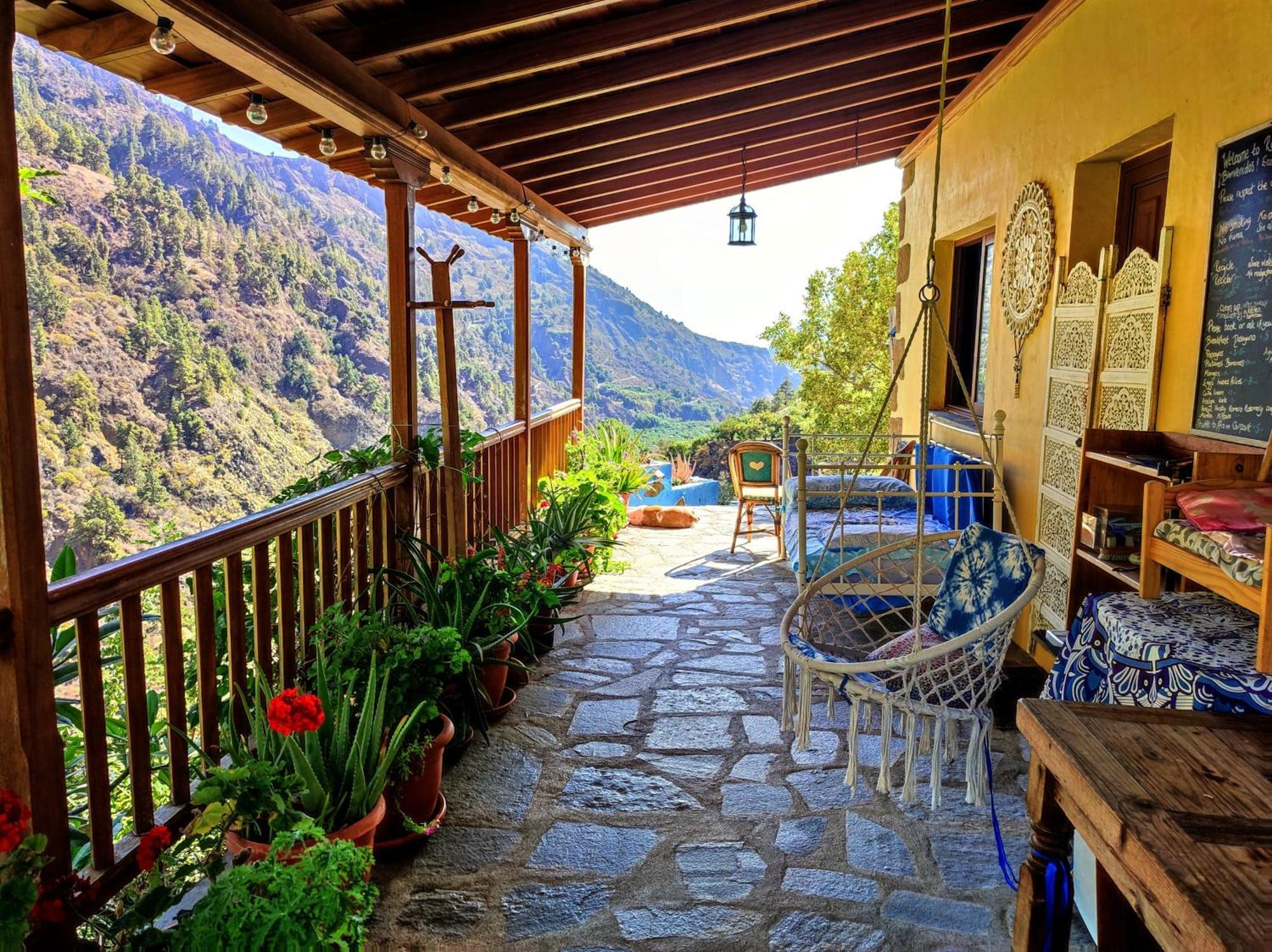 The Cradle Of The Moon, Rivendell Hotel El Paso Ngoại thất bức ảnh
